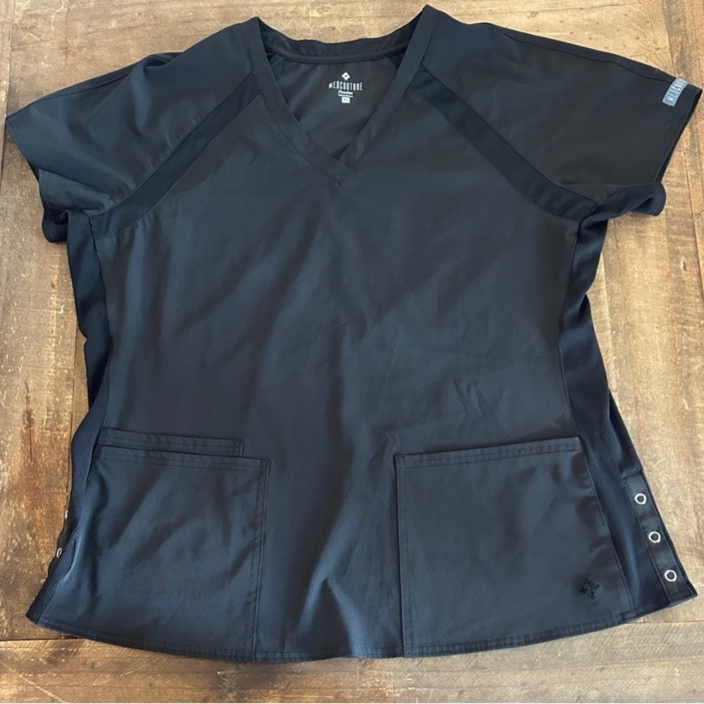 Med Couture Peaches Scrub Top XL